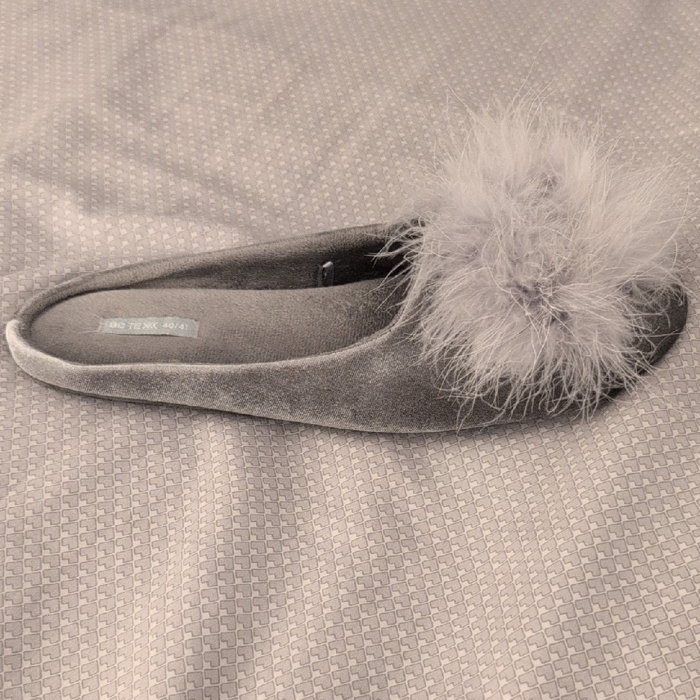Cozy Velvet Memory Foam House Slippers - Picture 3 of 6